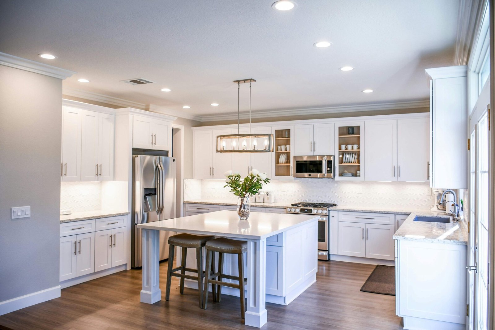 Plumbing-Service-Wilsonville-OR-Sound-Plumbing-and-Drain Kitchen in home in Wilsonville