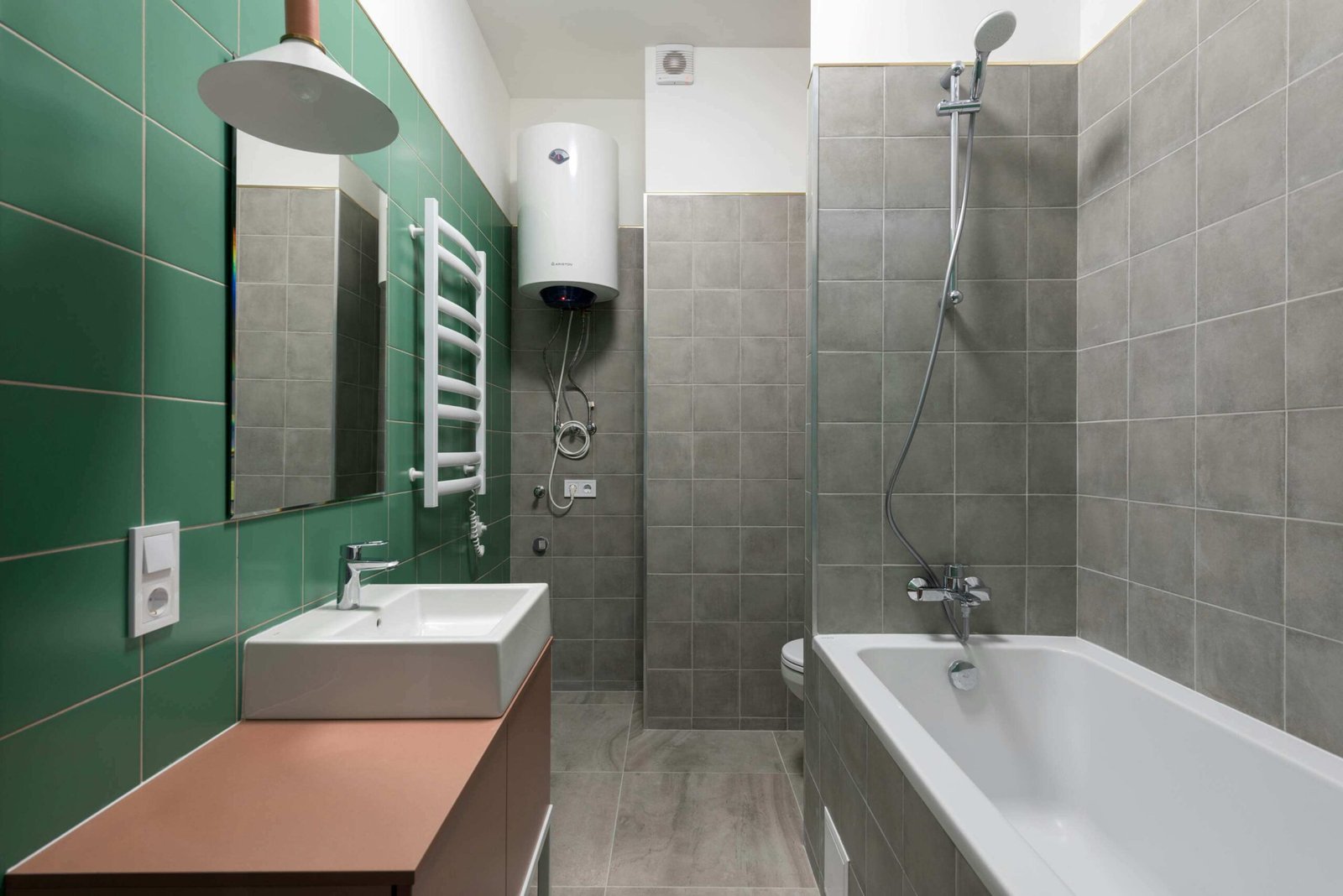 Water-heater-repair-Service-Washington-OR-Sound-Plumbing-and-Drain Water heater in a bathroom